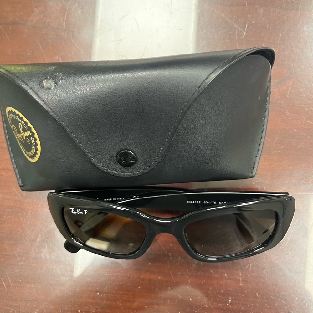 Ray-Ban women’s sunglasses